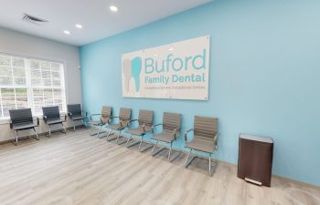 A waiting room at Buford Family Dental.